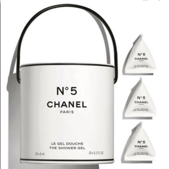 CHANEL Other - Chanel N°5 THE SHOWER GEL FACTORY 5 COLLECTION